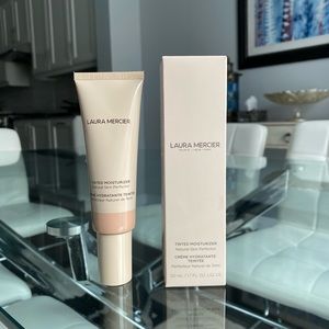 Laura Mercier Tinted Moisturizer